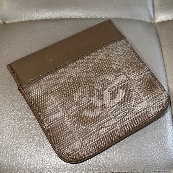 Chanel travel line coin purse key chain wallet case - Picture 3 of 13